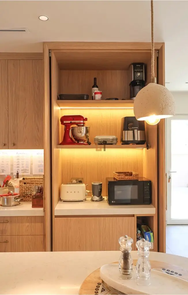 tandum pantry - luxury bespoke kitchen